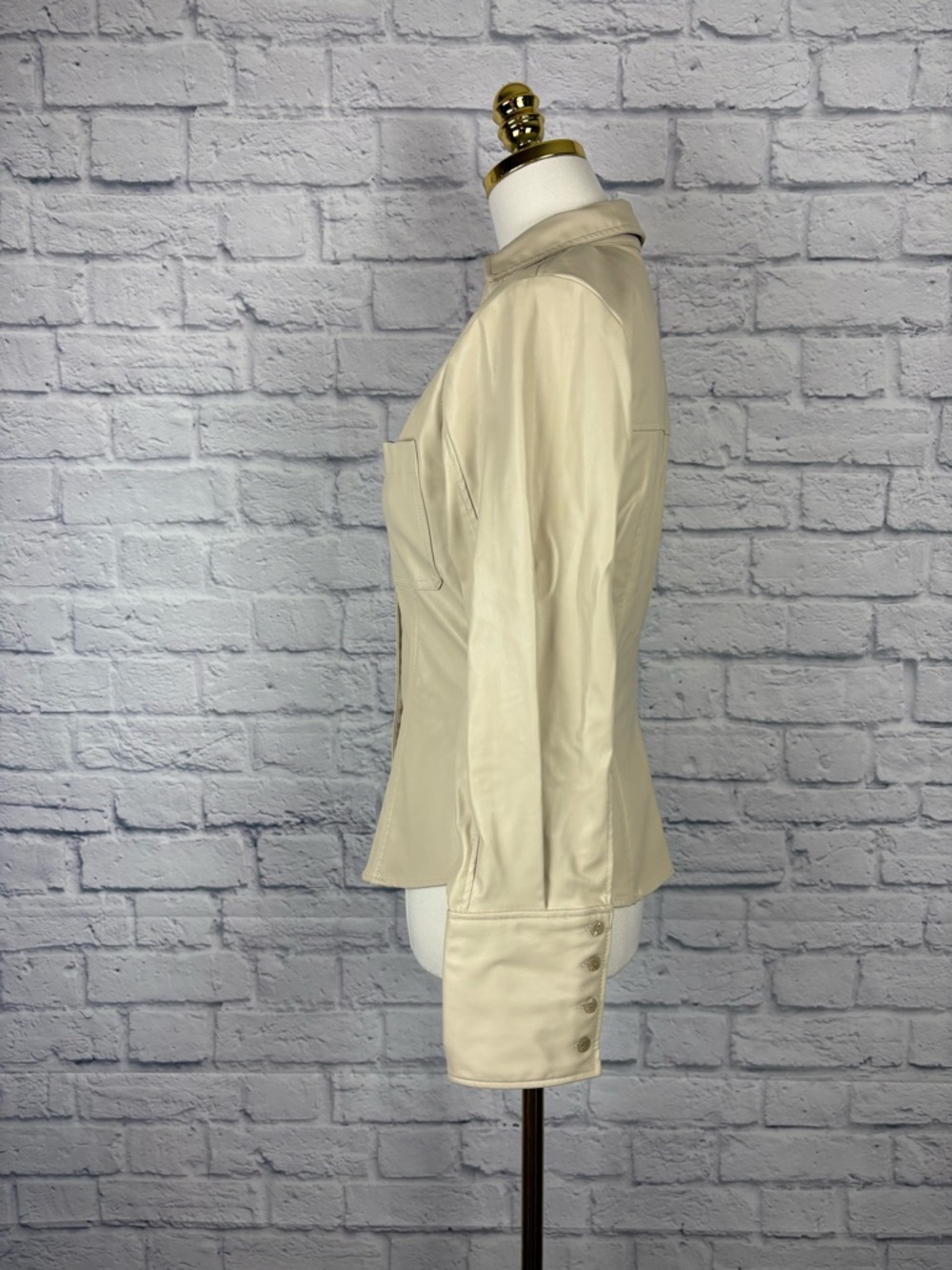 Zara Cream Long-Sleeve Button Shirt - Picture 4 of 9